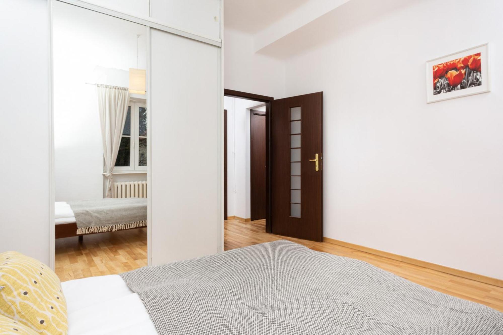 Warsaw New Town Apartment By Noclegi Renters Bagian luar foto