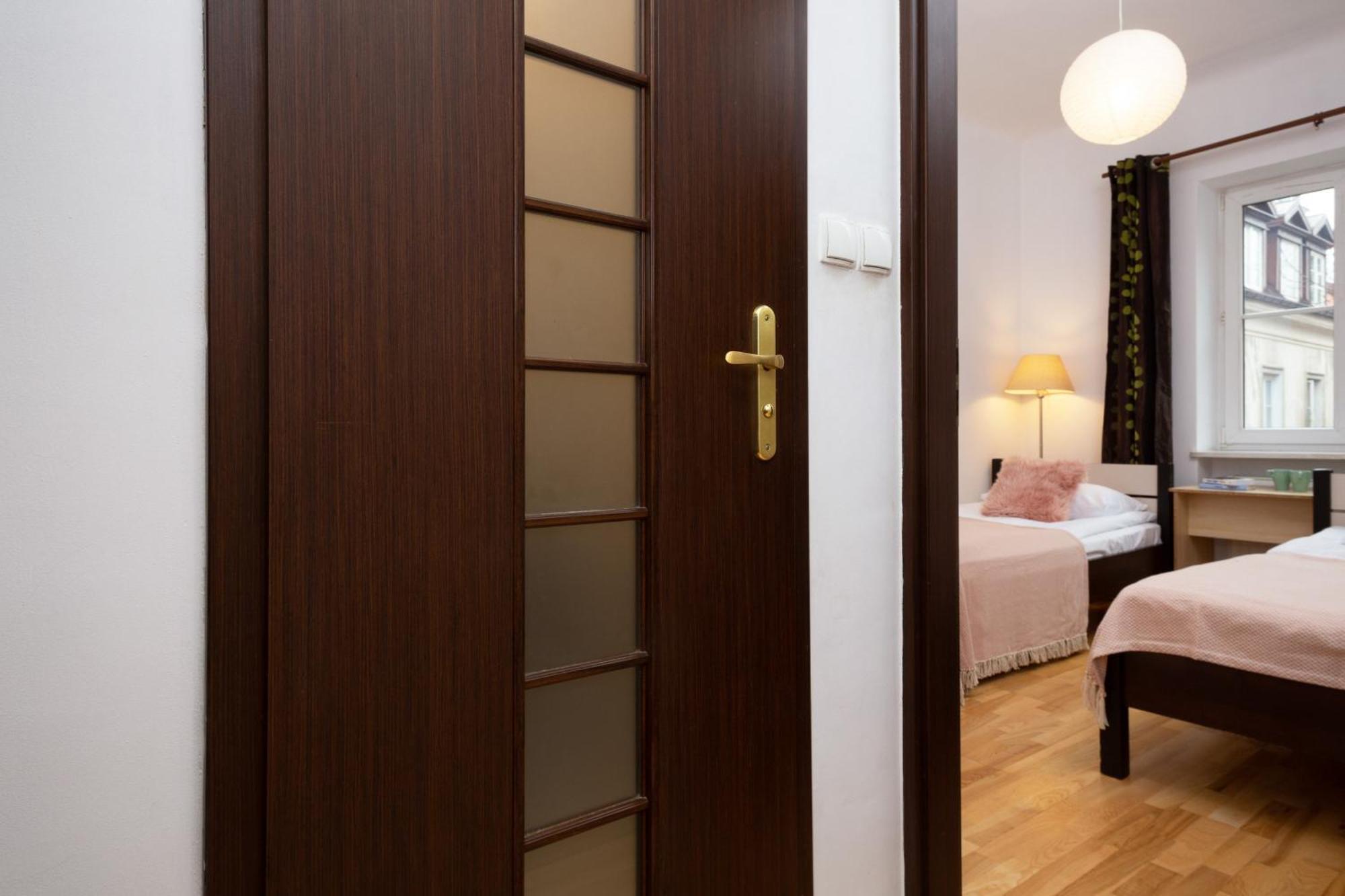 Warsaw New Town Apartment By Noclegi Renters Bagian luar foto
