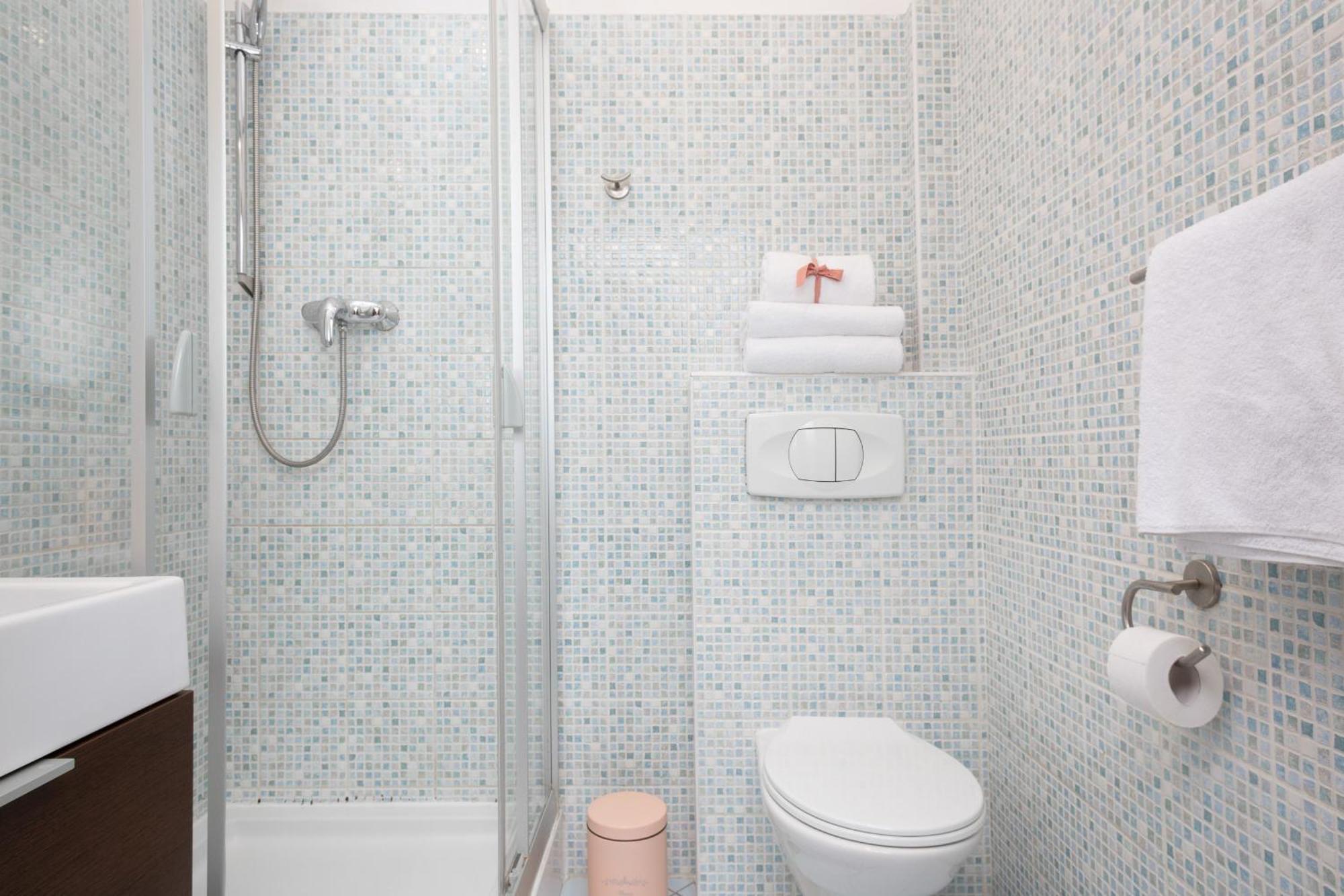 Warsaw New Town Apartment By Noclegi Renters Bagian luar foto